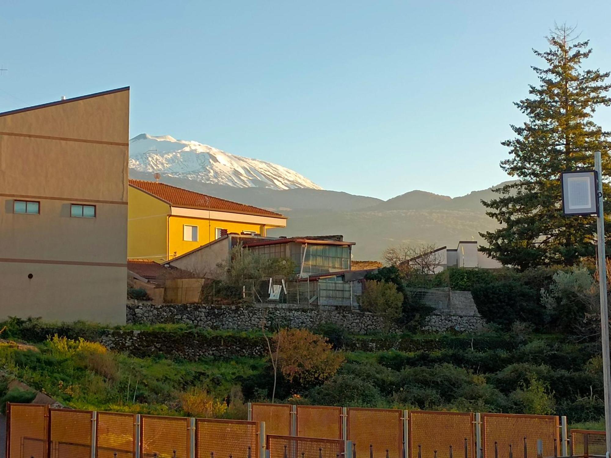 Bed and Breakfast Diamond Randazzo Esterno foto